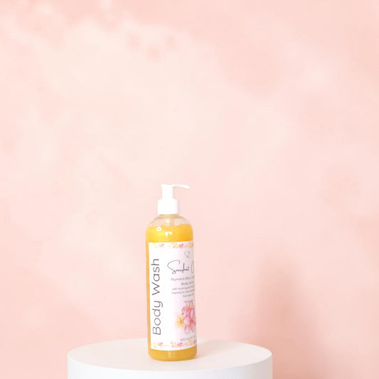 Luxury plumeria sulfate-free body wash with aloe vera, avocado oil, lavender hydrosol and rose water for hydrating tropical skincare rituals by Snuzhat Care
