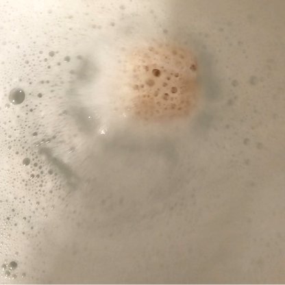 Luxury plumeria bath bomb with epsom salt, avocado oil and colloidal oats for relaxing tropical spa bath and self-care routine by Snuzhat Care