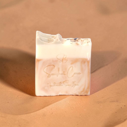Handmade clay detox soap bar with kaolin clay, bentonite clay, shea butter and botanical oils for refreshing cleansing skincare by Snuzhat Care