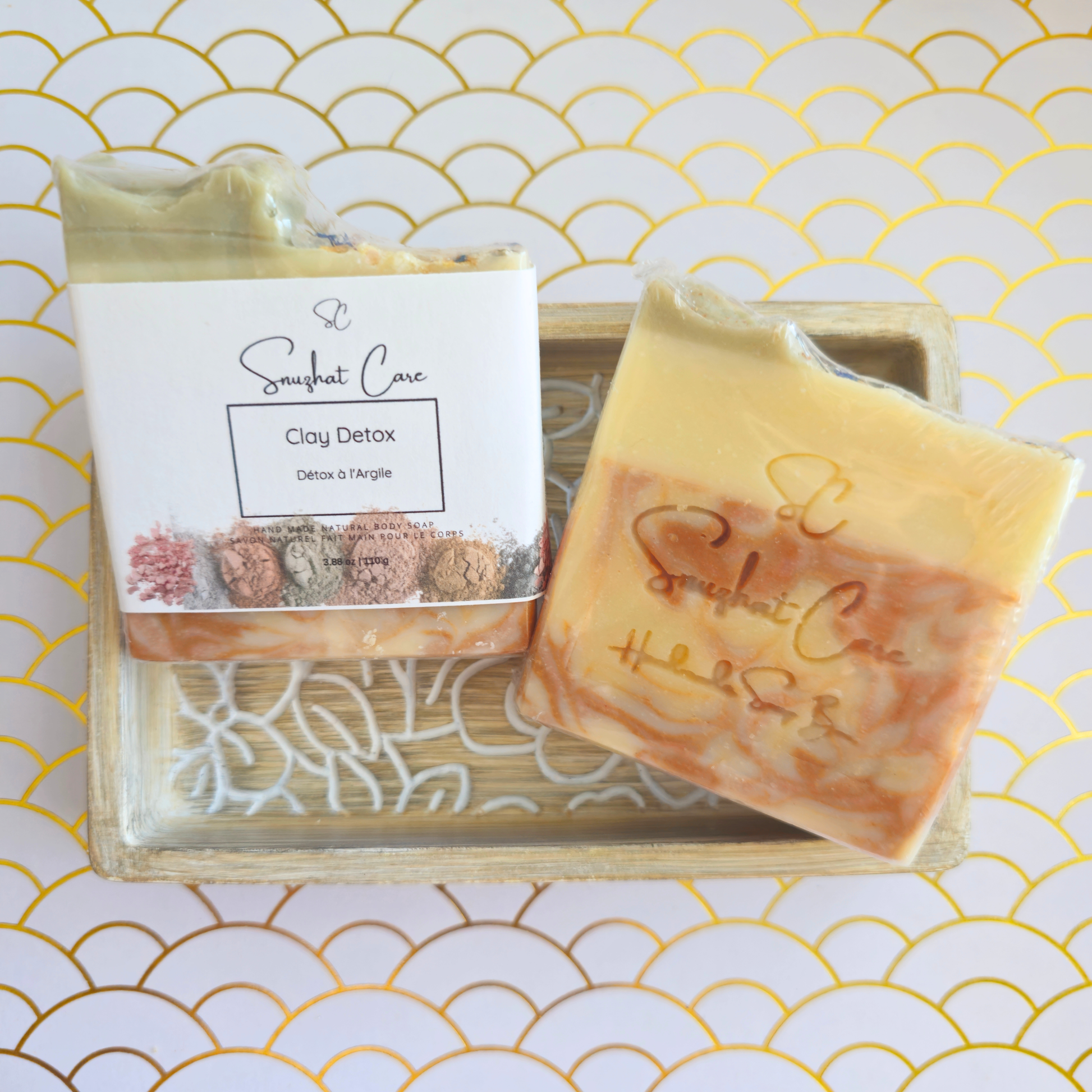 Handmade clay detox soap bar with kaolin clay, bentonite clay, shea butter and botanical oils for refreshing cleansing skincare by Snuzhat Care