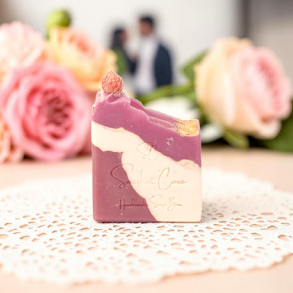 Handmade floral botanical soap bar with shea butter, kaolin clay, avocado oil and decorative botanicals for nourishing skincare by Snuzhat Care